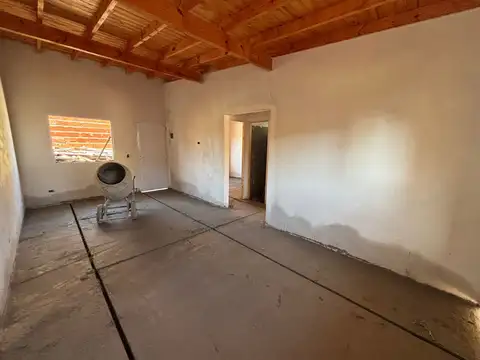 Casa 3 ambientes con 1 baño