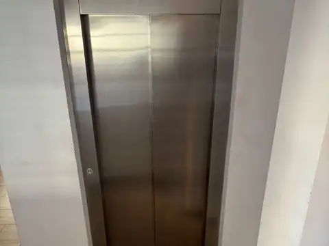 Departamento en Venta con 1 cochera