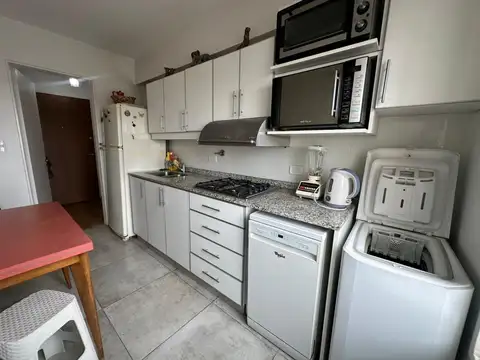 Departamento 3 ambientes con 2 baños