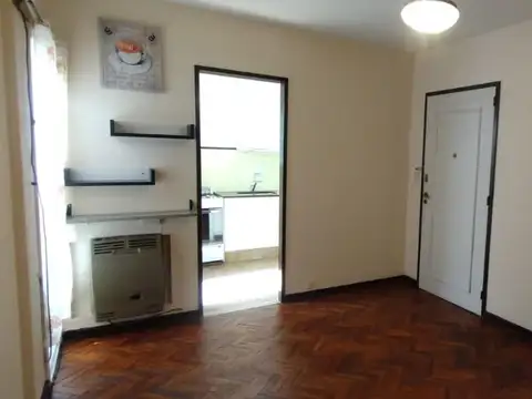 DEPARTAMENTO 2 AMBIENTES LATERAL LUMINOSO C/ LAV.