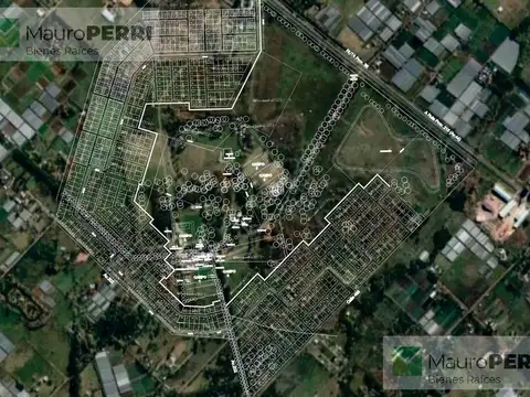 Terreno en Venta 30  mts Fondo