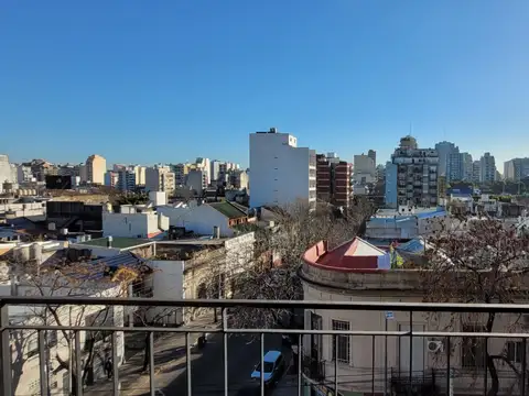3 AMB CON 2 BALCONES - LAVADERO-  MUY LUMINOSO