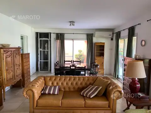 Casa en Venta al Este