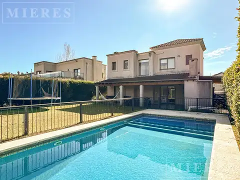 Casa en Venta en La Comarca, USD 400.000