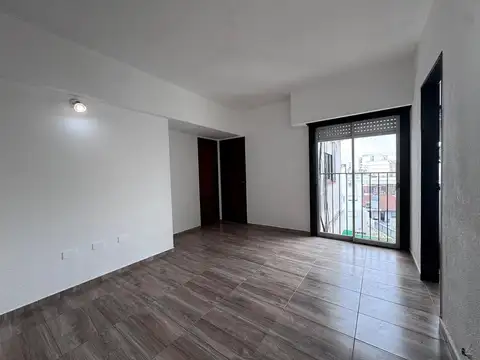 Departamento en Alquiler en Liniers, $ 600.000