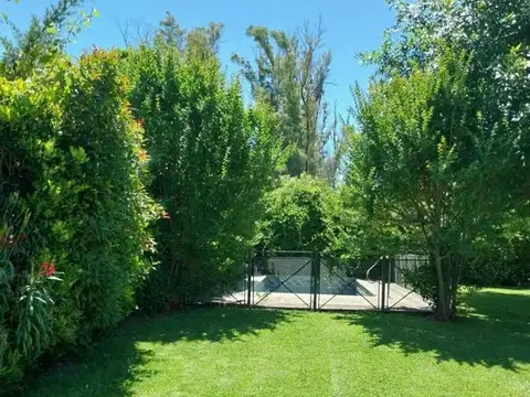 Casa en Alquiler en Las Condes, Countries y Barrios Cerrados en Pilar