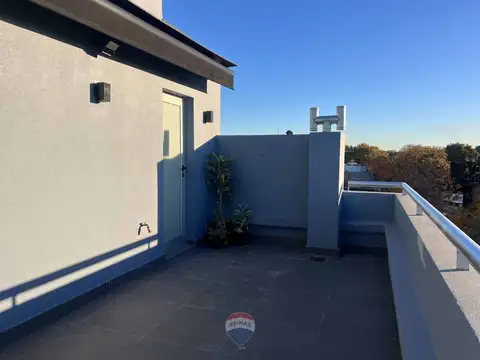 VENTA DEPTO DUPLEX 3 AMBIENTES