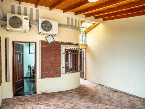 Casa en Venta en Lanus Oeste, USD 95.000