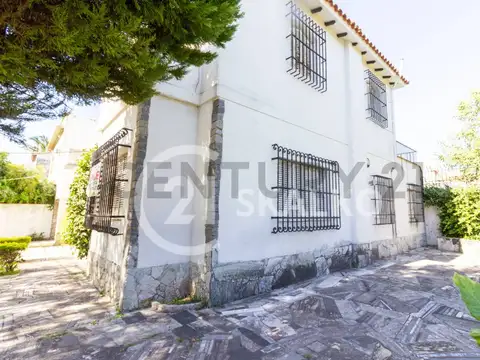 Av Ntra Sra del Rosario 500, Piso 0