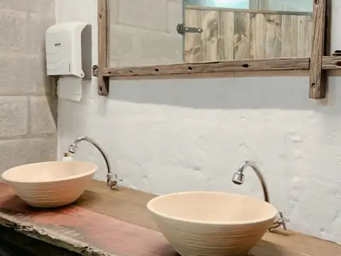 Excelente Salon Para Bar y Eventos