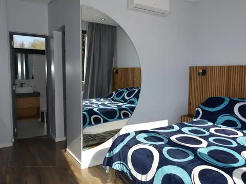 Casa 4 ambientes con 4 baños
