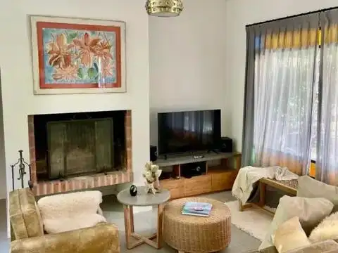 Casa en Alquiler en Ingeniero Maschwitz, USD 1.500