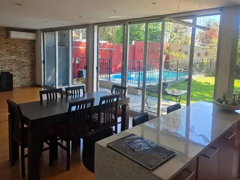 Martinez Excel  ubic casa venta 3 dorms 10 años antigüedad