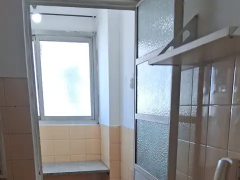 Av Gaona 2100 2100, Piso 7