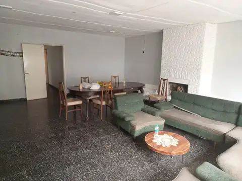Casa en Alquiler de 3 dormitorios