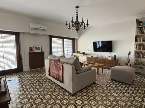 VENTA CASA 6AMB Y LOCAL COMERCIAL CON DEPOSITO EN LOTE PROPIO TIGRE CENTRO