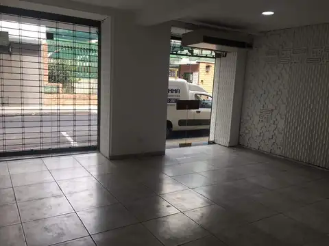 Local en Venta 60 años