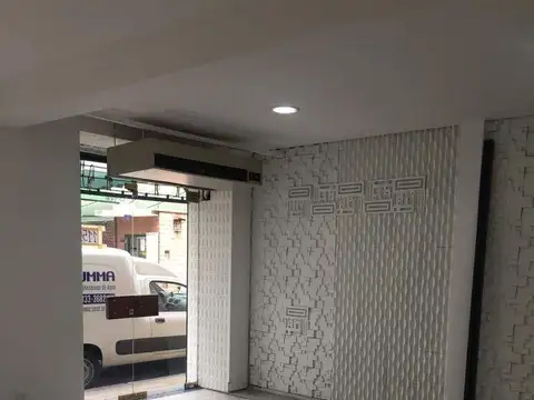 Local en Venta 60 años