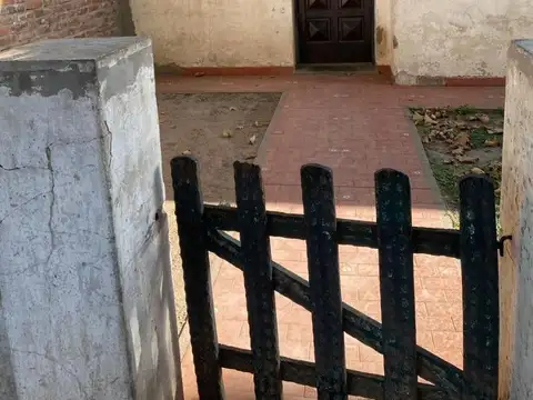 Marco del Bueno 436 , Piso 1