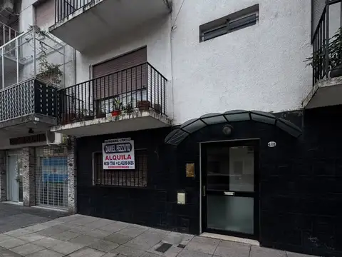 Monoambiente planta baja al frente 6x4