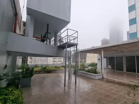 Maipú 241