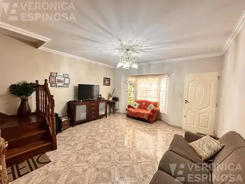 Depto Tipo Casa 4 ambientes con 1 baño