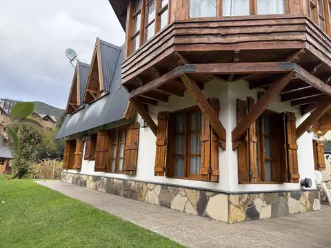 Casa en Alquiler de 3 dormitorios