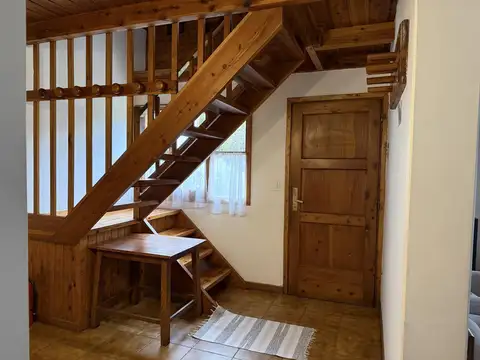 Casa en Alquiler con 1 cochera