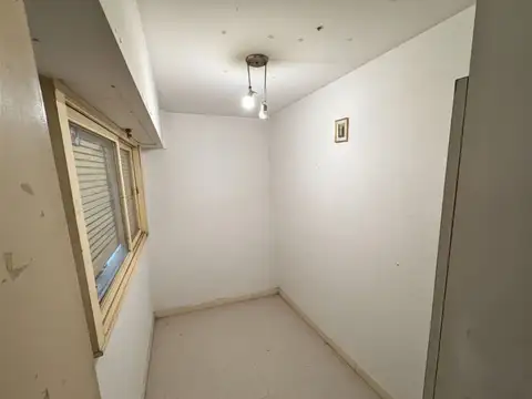 Departamento en Venta en Balvanera, USD 65.000