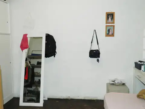 Depto Tipo Casa en Venta en Flores, USD 95.000