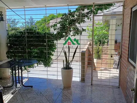 Local en Venta en Alto Alberdi, USD 175.000