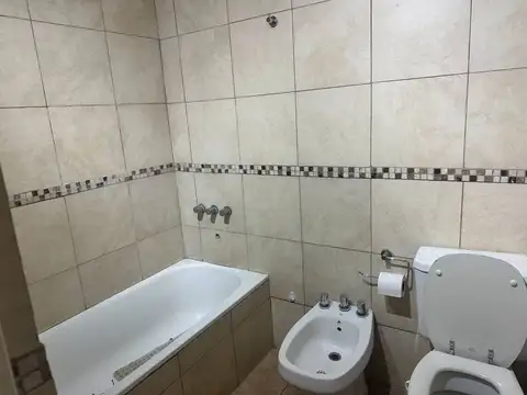 Casa en Venta en Manuel B Gonnet, USD 210.000