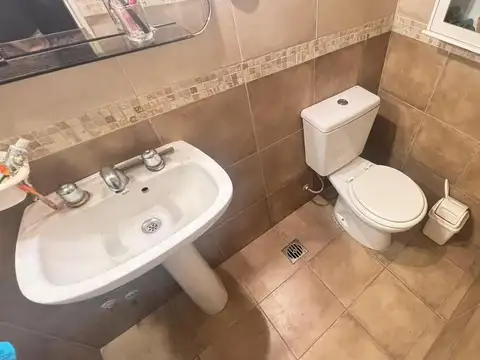 Depto Tipo Casa 3 ambientes con 1 baño