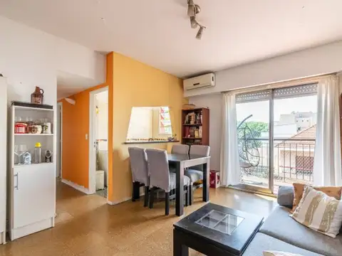 Departamento. 2 ambientes. Terraza compartida. Villa Urquiza