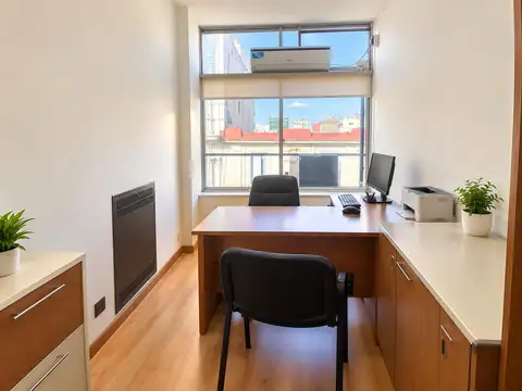 Oficina en Venta 65 años