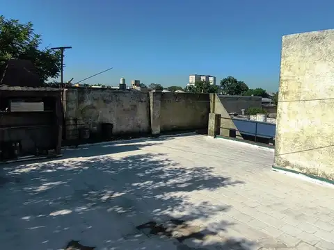 Depto Tipo Casa en Venta al Este