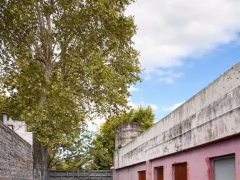 Galpon en Venta en Bella Vista, USD 83.000