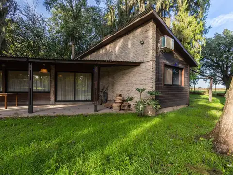 CASA EN VENTA Y TERRENO DE 2 HECTAREAS