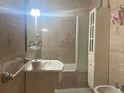 Casa en Venta - Luis Guillon