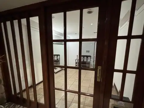 Casa 2 ambientes con 1 baño