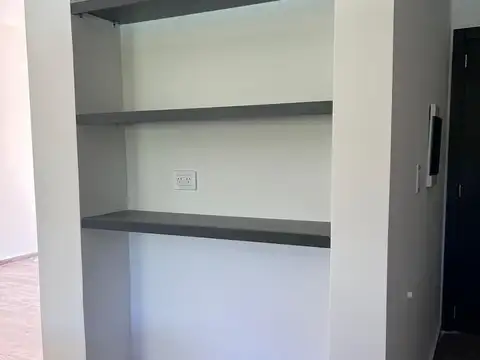 Casa 5 ambientes con 1 baño