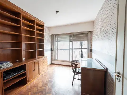 Departamento en Venta de 6 ambientes