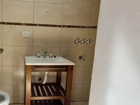 Depto Tipo Casa 2 ambientes con 1 baño