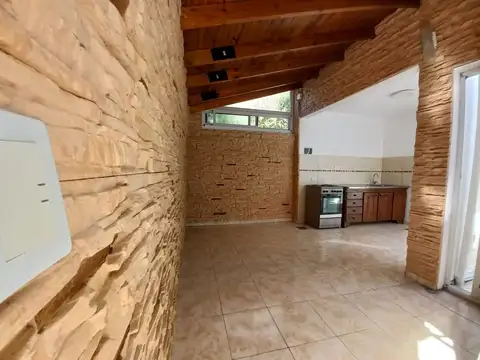 ALQUILER PH 2 AMBIENTES CON PATIO VILLA MAIPU