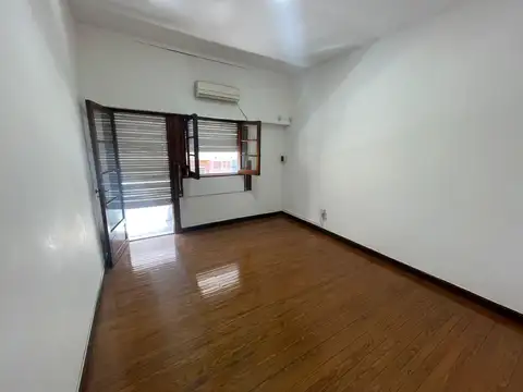Oficina en Alquiler en Villa Luro, $ 1.200.000