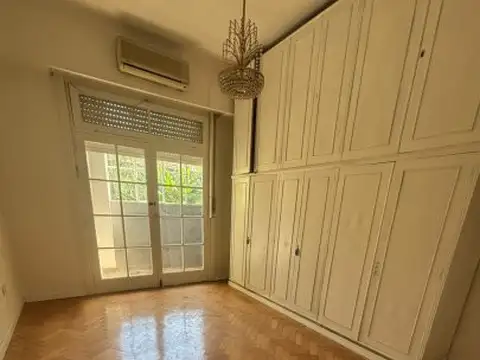 Depto Tipo Casa en Alquiler 55 años