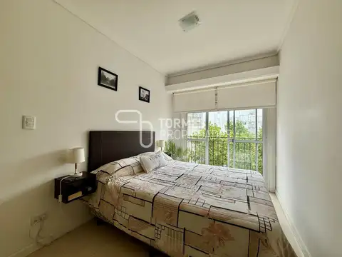VENTA Departamento 1 ambiente con balcón saliente a la calle en zona Paseo Aldrey, Mar del Plata