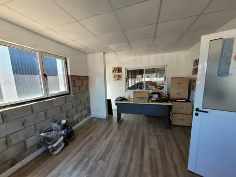 Galpon en Alquiler en Cuartel V, USD 5.150