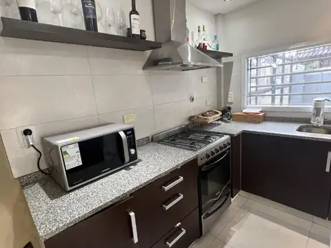 Moderna casa en Castelar Norte cercana al Acceso Oeste