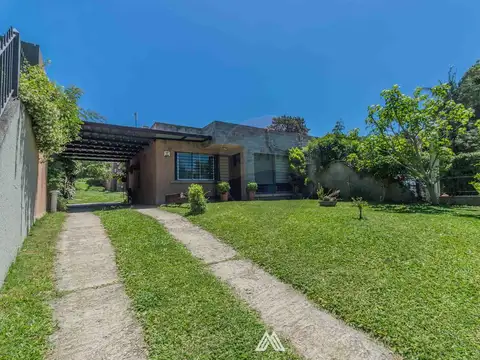 VENTA CASA 2 DORM EL PINAR CON BARBACOA Y JARDIN